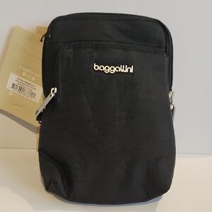 NWT Baggallini Securtex Anti-theft Activity Cross Crossbody